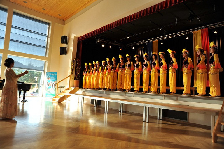 合肥一中在下奥地利州进行专场演出